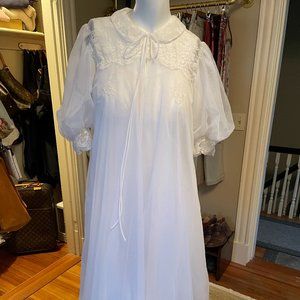 VTG 2 Piece Lingerie Set Approximate Size 2